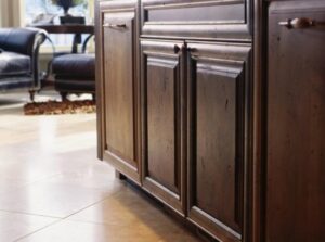 Rustic Alder Sommerset . Everett House